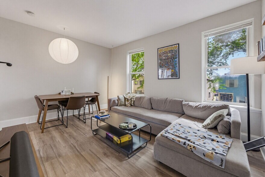 More Photos Of 2436 S Wentworth Ave, Milwaukee Apartments For Sale