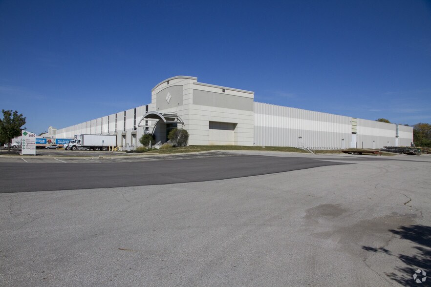 More Photos Of 2660 Fisher Rd, Columbus Warehouse For Lease