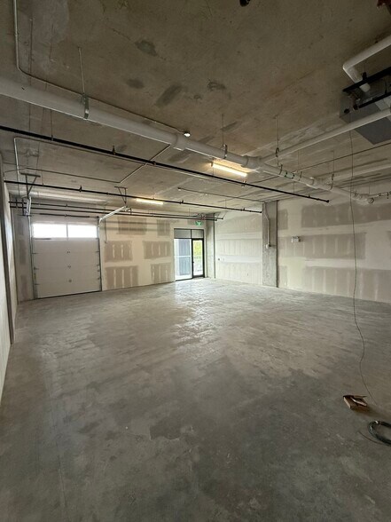 More Photos Of 8250 Manitoba St, Vancouver Flex For Sale