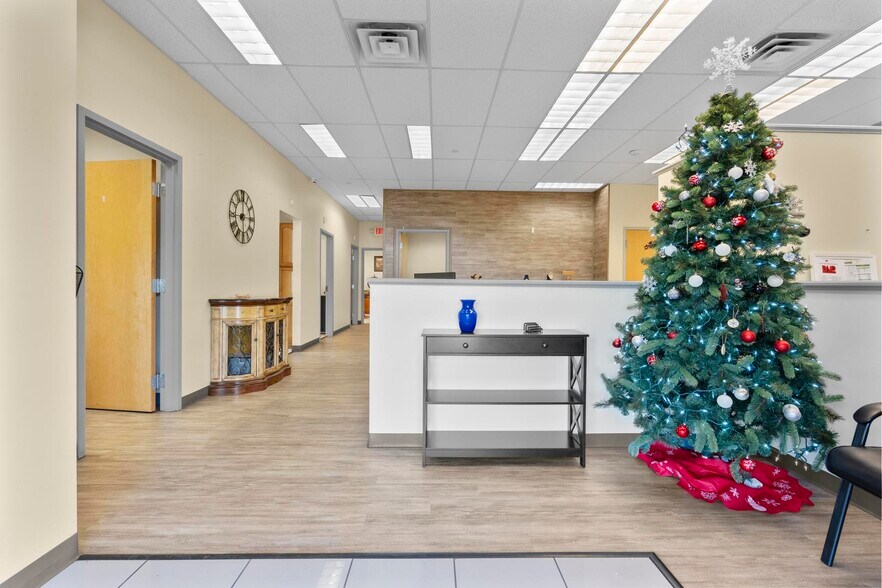 More Photos Of 80 Wampus Ln, Milford Warehouse For Lease