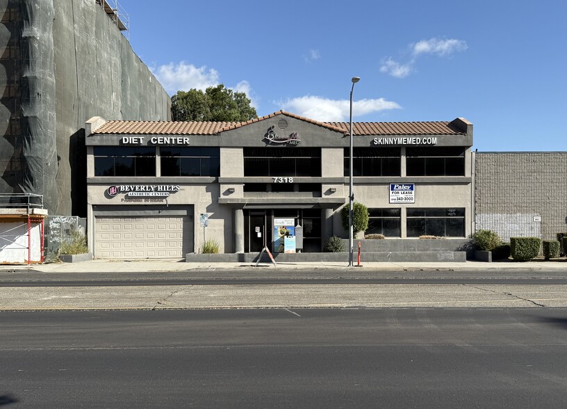 Primary Photo Of 7318 Topanga Canyon Blvd, Canoga Park Medical For Lease