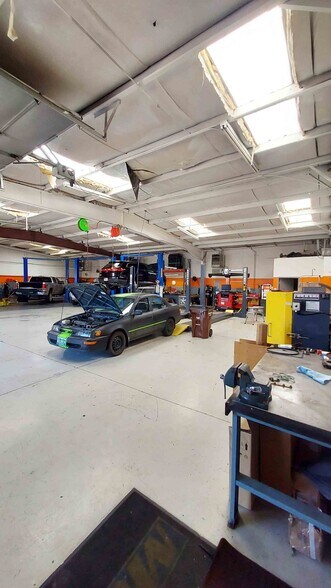 More Photos Of 3608-3612 Betty Dr, Colorado Springs Light Manufacturing For Sale
