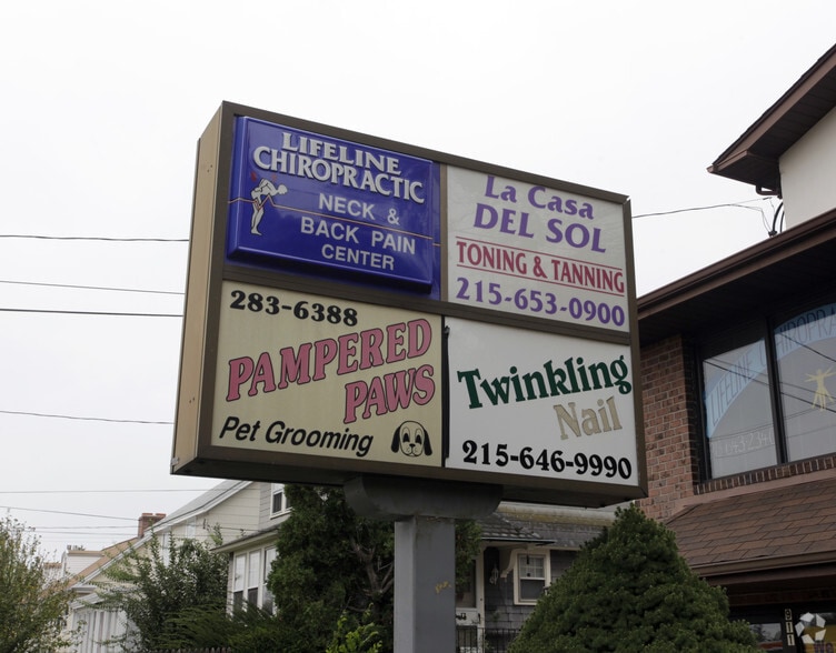 More Photos Of 913 E Butler Pike, Ambler Storefront Retail Office For Lease