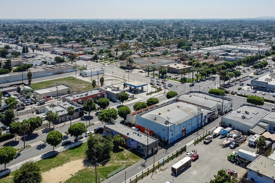 More Photos Of 123 N Long Beach Blvd, Compton Storefront Retail Office For Sale