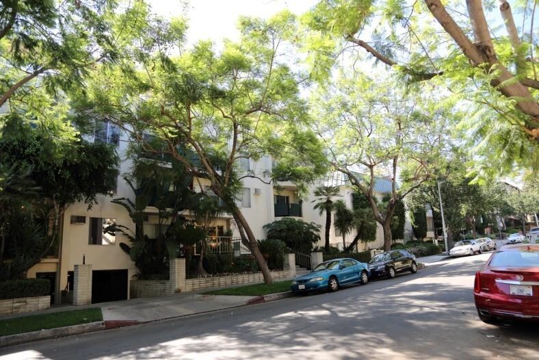 More Photos Of 1203 N Kings Rd, West Hollywood Apartments For Sale