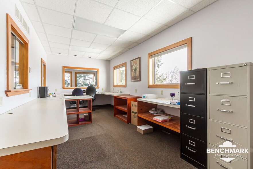 More Photos Of 199 Parrish St, Canandaigua Medical For Sale