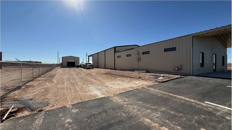 More Photos Of 1808 N FM 1788, Midland Warehouse For Lease