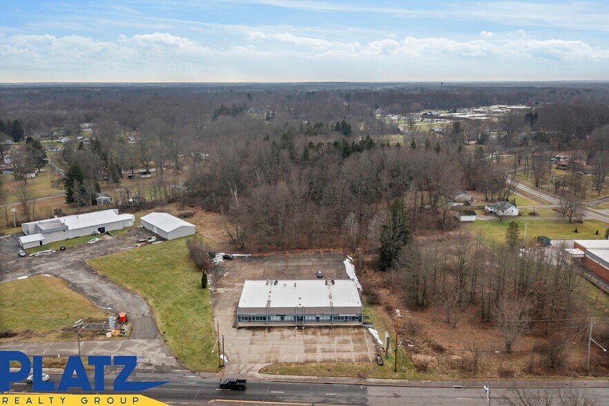 More Photos Of 3323 Parkman Rd NW, Warren Freestanding For Sale