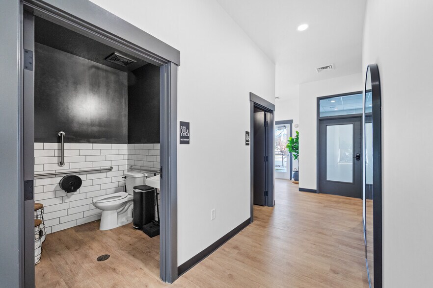 More Photos Of 61 W 3200 N, Lehi General Retail For Sale