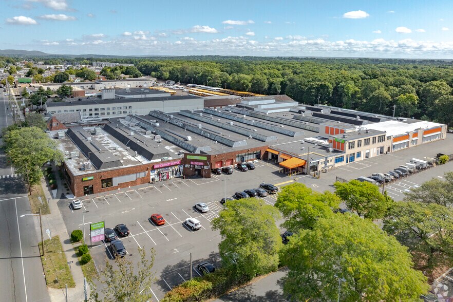 More Photos Of 1299-1313 Dixwell Ave, Hamden Freestanding For Lease