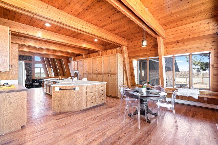 More Photos Of 13231 Dillon St, Brighton Specialty For Sale