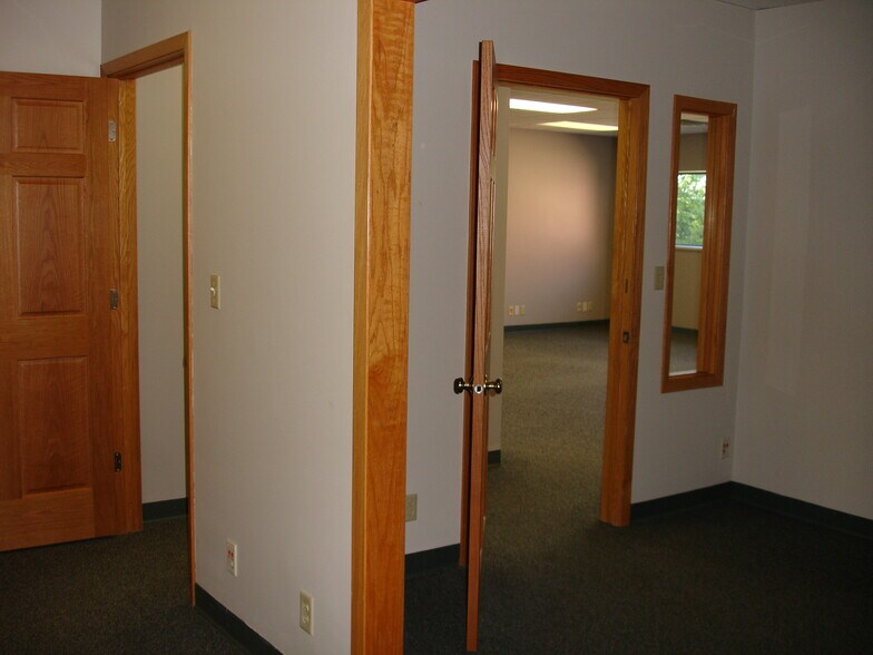 More Photos Of 1461 State Road 16, La Crosse Office For Lease