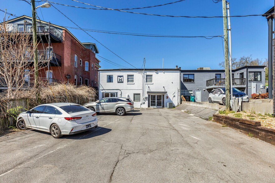 More Photos Of 1602 8th Ave S, Nashville Office For Lease