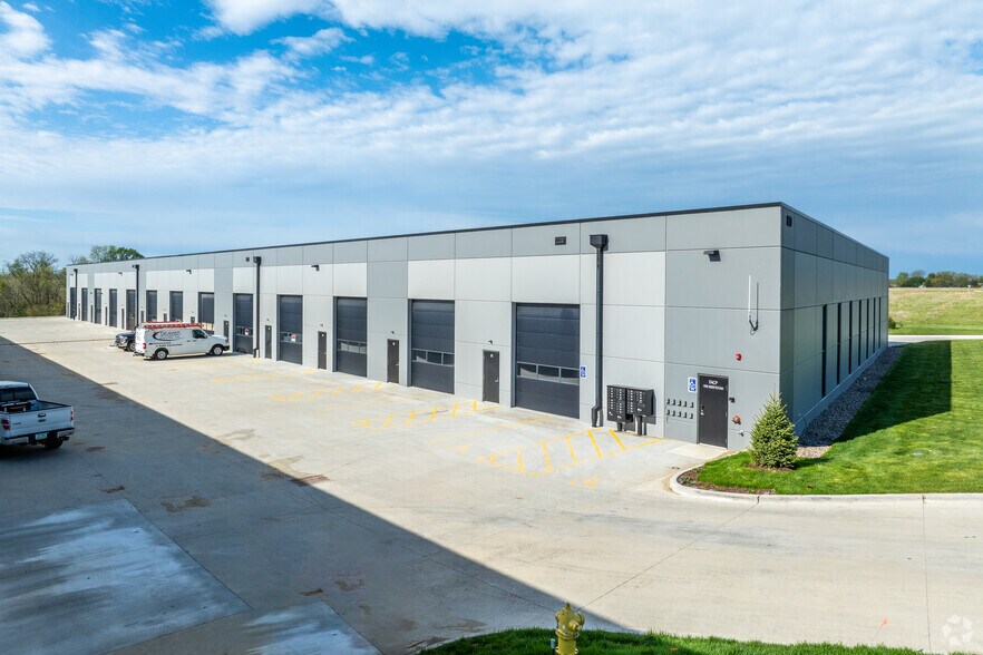 Primary Photo Of 810 Interstate Pky, Waukee Warehouse For Sale