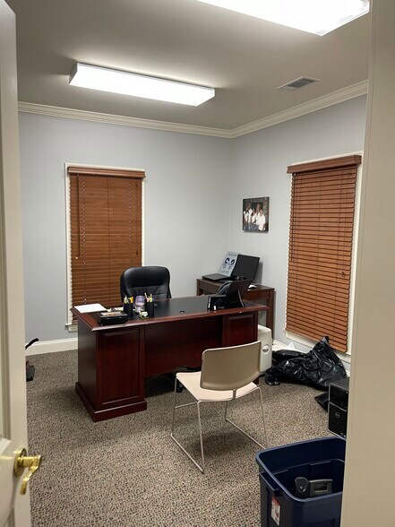 More Photos Of 9456 Jefferson Hwy, Baton Rouge Medical For Lease