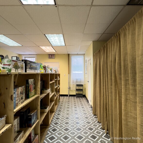 More Photos Of 557 Rogers Ave, Brooklyn Storefront Retail Residential For Sale