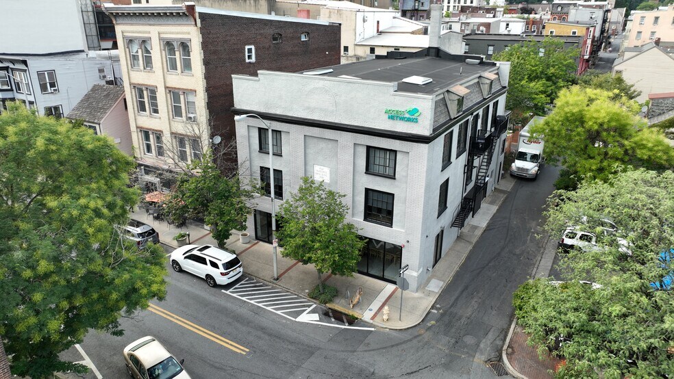 More Photos Of 225 Ferry St, Easton Office Residential For Lease