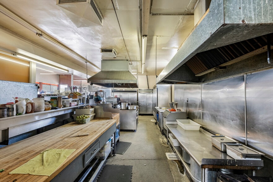 More Photos Of 1523 Peck Rd, South El Monte Restaurant For Sale