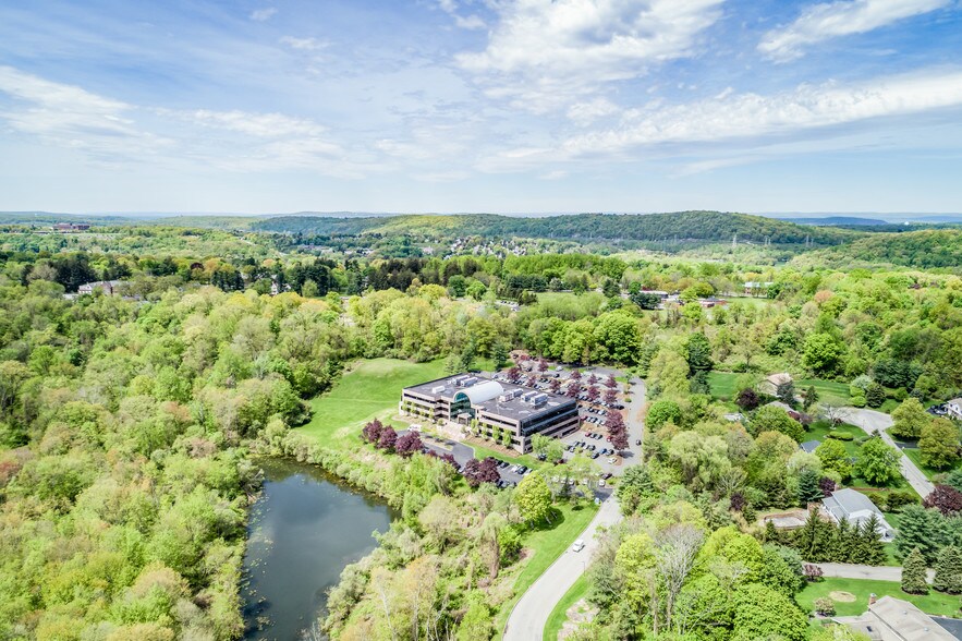 More Photos Of 465 Columbus Ave, Valhalla Medical For Lease