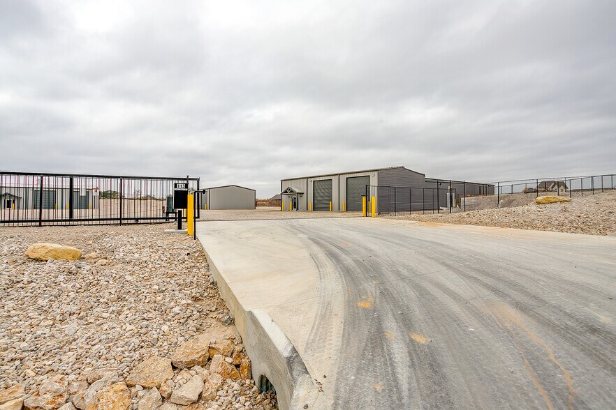 More Photos Of 113 Bennett Hills dr, Weatherford Unknown For Lease