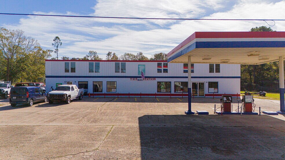 More Photos Of 9510 US Highway 190 E, Pointblank Convenience Store For Sale