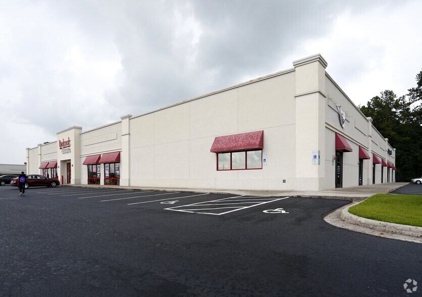 More Photos Of 124-A Beacon Dr, Winterville General Retail For Lease