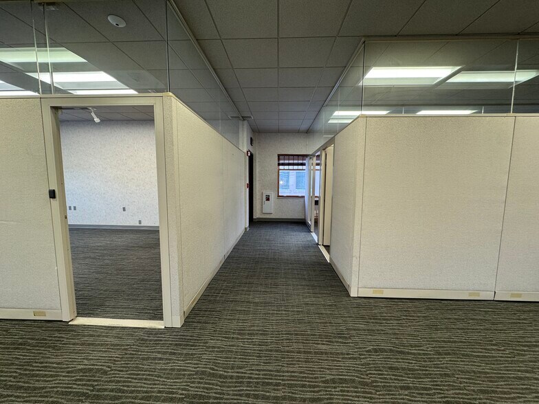 More Photos Of 117 S Mill St, Fergus Falls Coworking Space