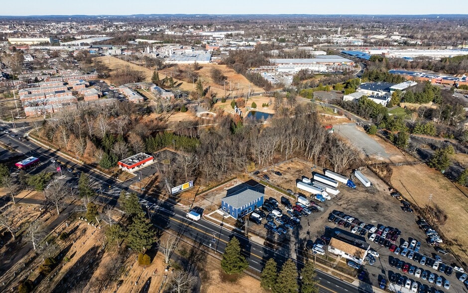 More Photos Of 1616 Nottingham Way, Hamilton General Retail For Sale