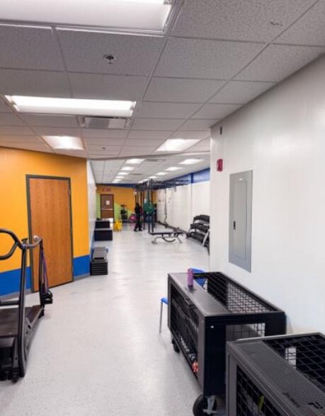 More Photos Of 100 Gerber Dr, Tolland Sports And Entertainment For Sale