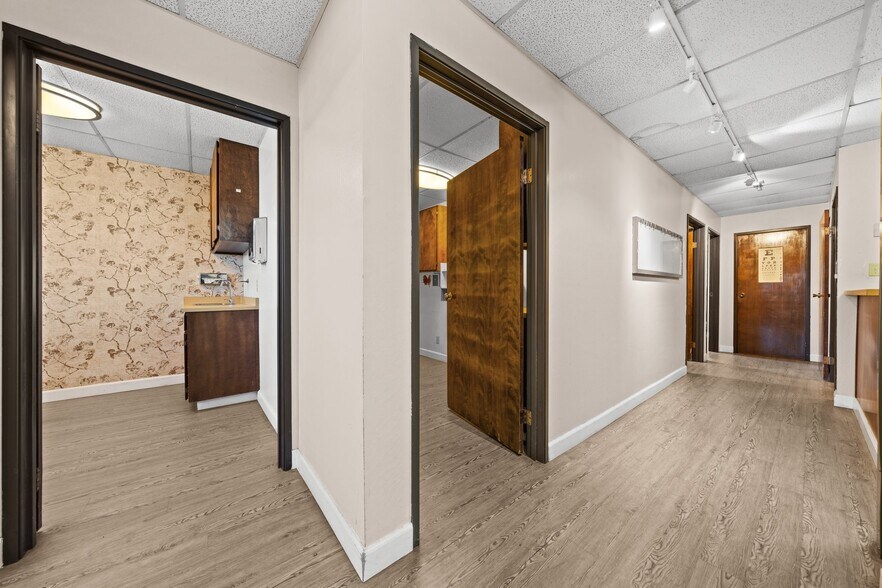 More Photos Of 2089 Vale Rd, San Pablo Office For Sale