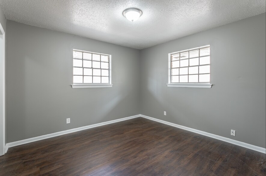 More Photos Of 26 Dolphin Ln, Ringgold Apartments For Sale