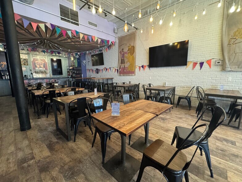 More Photos Of 4323 Main St, Philadelphia General Retail For Sale