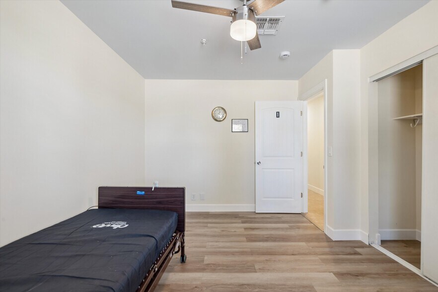 More Photos Of 2421 E Cairo Dr, Tempe Healthcare For Sale