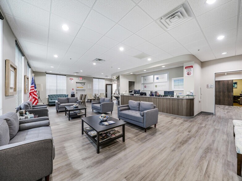 More Photos Of 7709 San Jacinto Pl, Plano Loft Creative Space For Sale