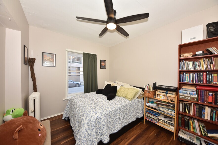 More Photos Of 1816 E Kane Pl, Milwaukee Apartments For Sale