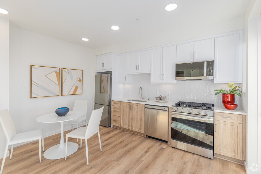 More Photos Of 3943 Oregon St, San Diego Apartments For Sale