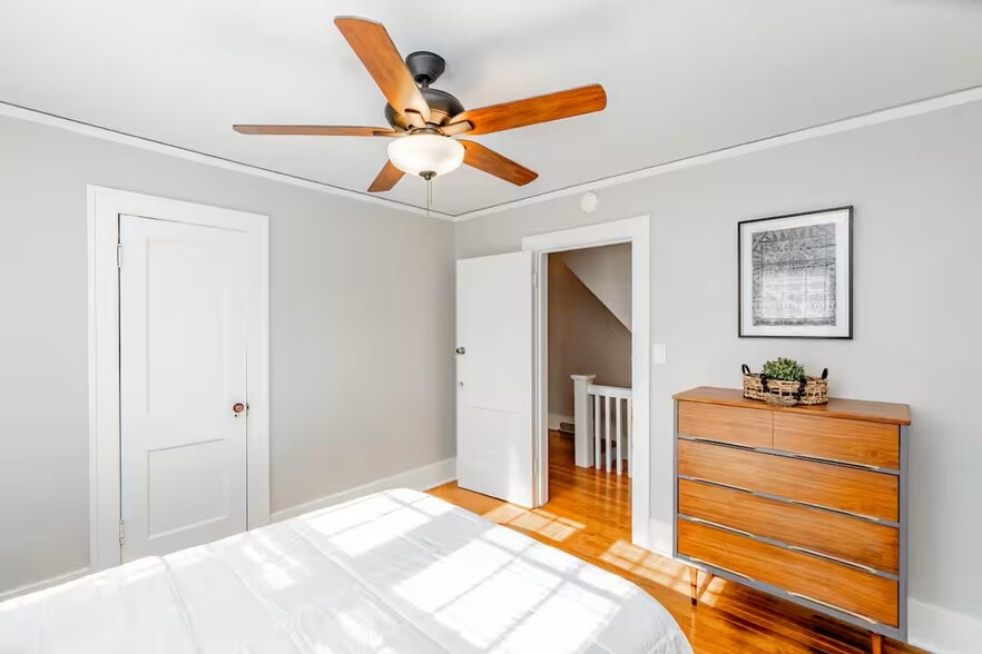 More Photos Of 5114 Dodge St, Omaha Apartments For Sale