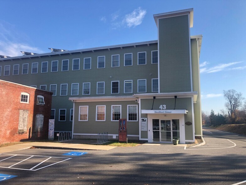 More Photos Of 23 Bradford St, Concord Loft Creative Space For Lease
