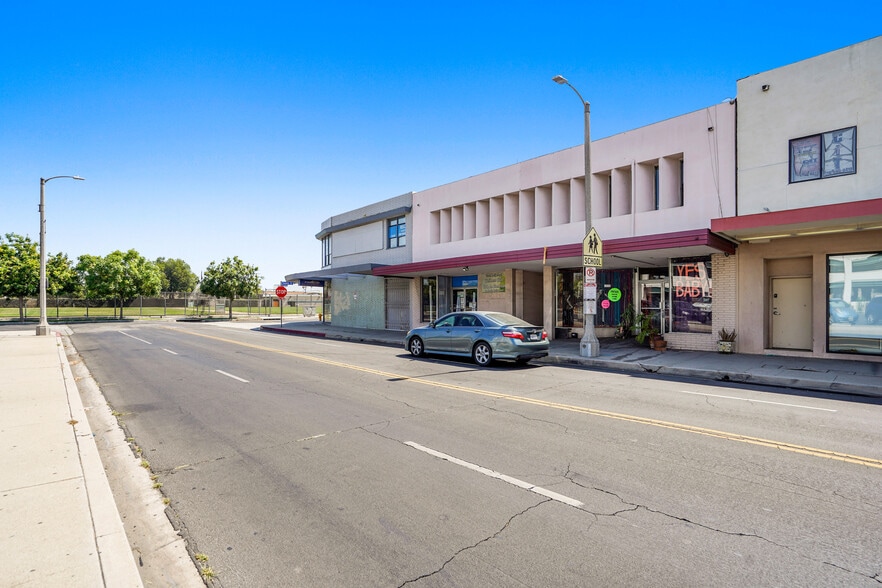 More Photos Of 6450 Bellingham Ave, North Hollywood Storefront Retail Office For Sale