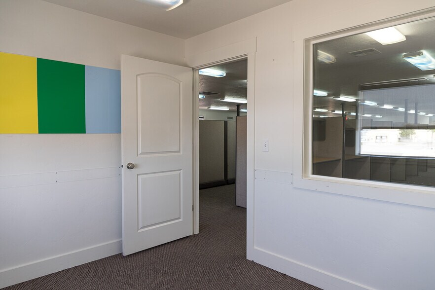 More Photos Of , Ontario Unknown For Sale