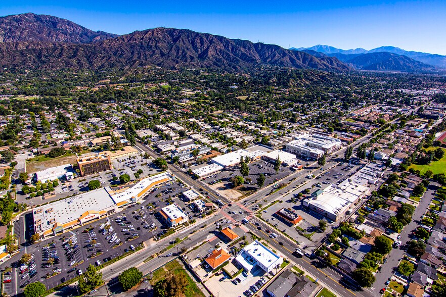 More Photos Of 1325 Huntington Dr, Duarte General Retail For Sale