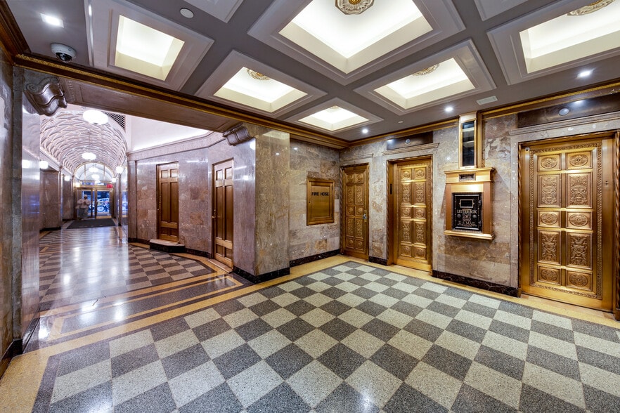 More Photos Of 119-121 W 57th St, New York Medical For Lease