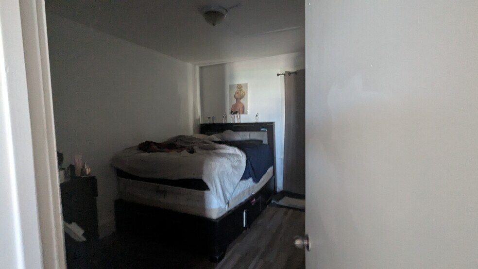 More Photos Of 15-17 Emmett St, Providence Apartments For Sale