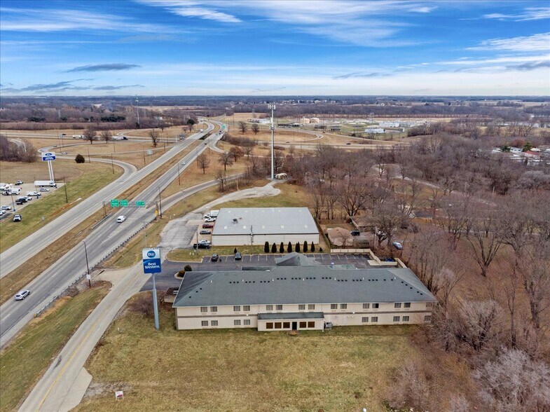 More Photos Of 3440 E Clear Lake Ave, Springfield Hotel For Sale