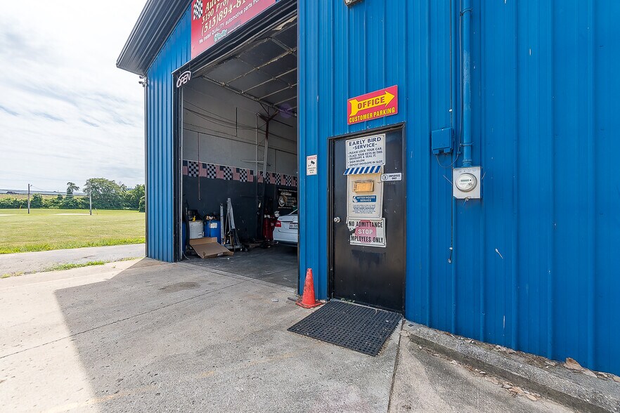 More Photos Of 3190 Profit Dr, Fairfield Warehouse For Lease