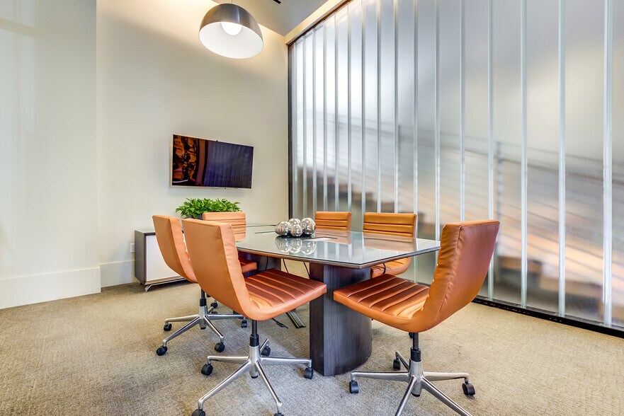 More Photos Of 1155 4th St, San Francisco Apartments For Lease