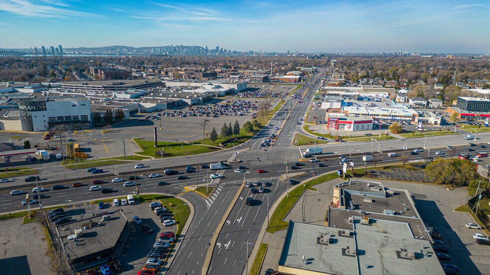 More Photos Of 6400 Boul Taschereau, Brossard Storefront Retail Office For Lease