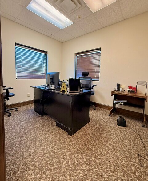 More Photos Of 3560 Macdonnell Dr, Norman Light Distribution For Lease