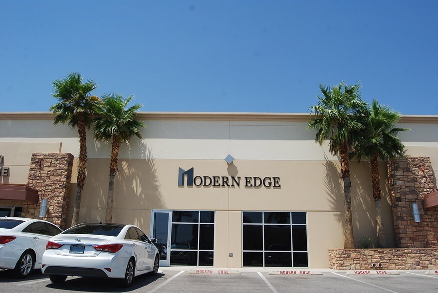 More Photos Of 5765 S Rainbow Blvd, Las Vegas Office For Lease