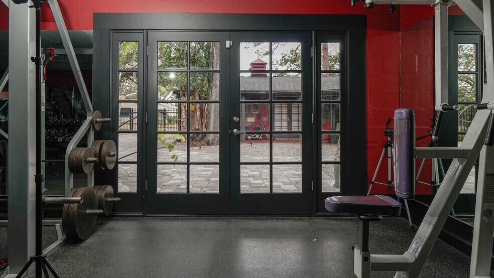 More Photos Of 3508 S Manhattan Ave, Tampa Health Club For Sale